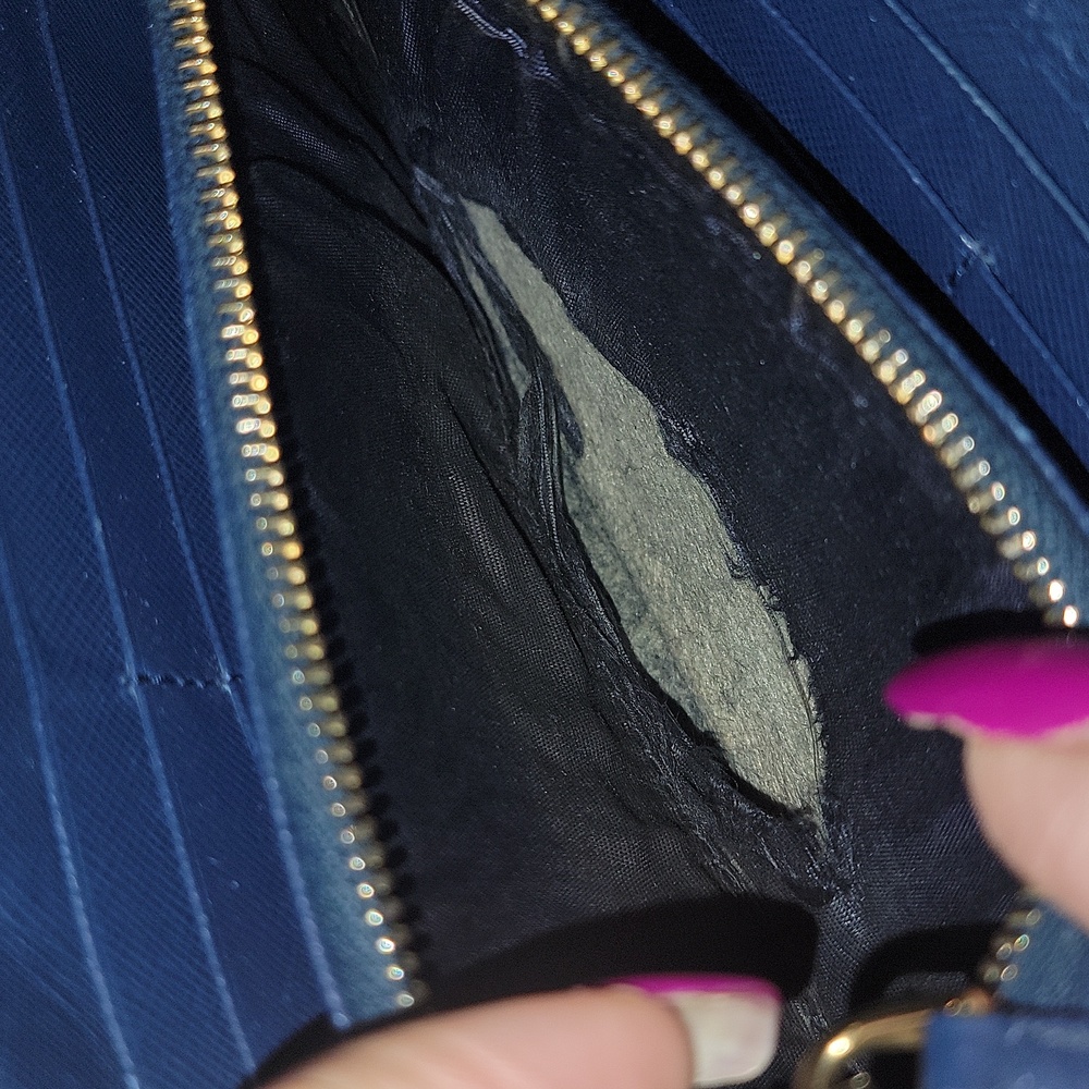 Authentic Prada Zippy Wallet - image 8